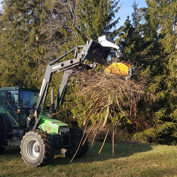 Reisiggreifer, Holzgreifer von Schwarz